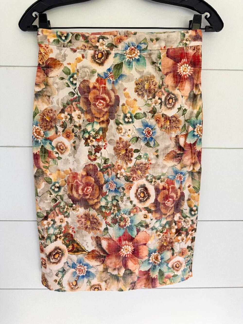 ZARA BASIC Vintage Floral Pencil Skirt Size XS Multi-Color Earth Tones